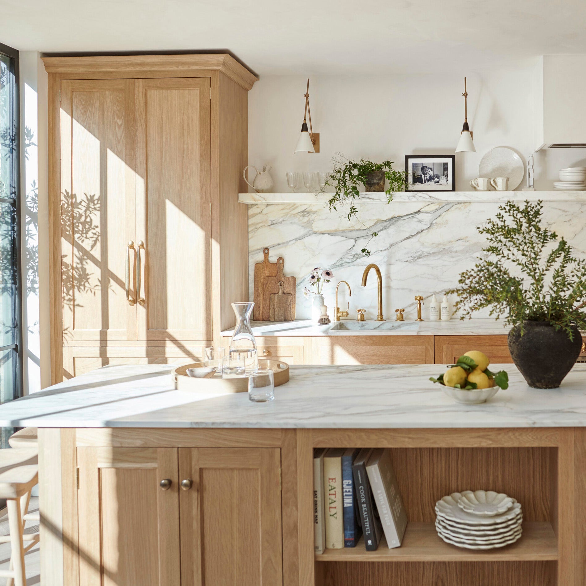 No.17 House x Neptune - A Timeless Oak Kitchen