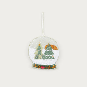 Christmas Tree Snow Globe Decoration